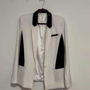 Contrast Tuxedo Style Blazer